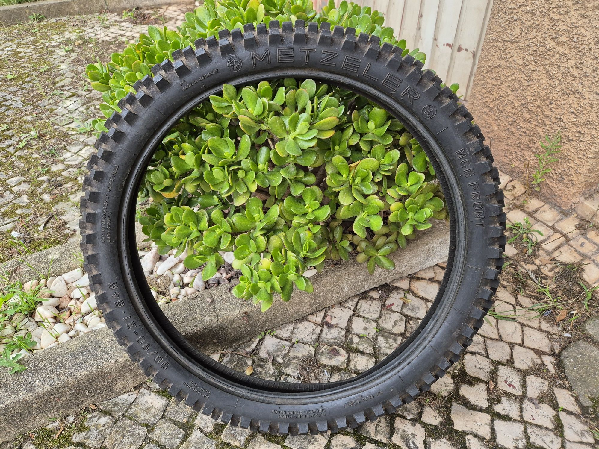 Pneu enduro Metzeler MCE Front (novo)