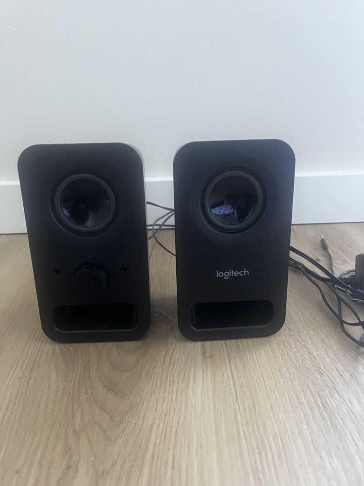 Colunas para pc Logitech