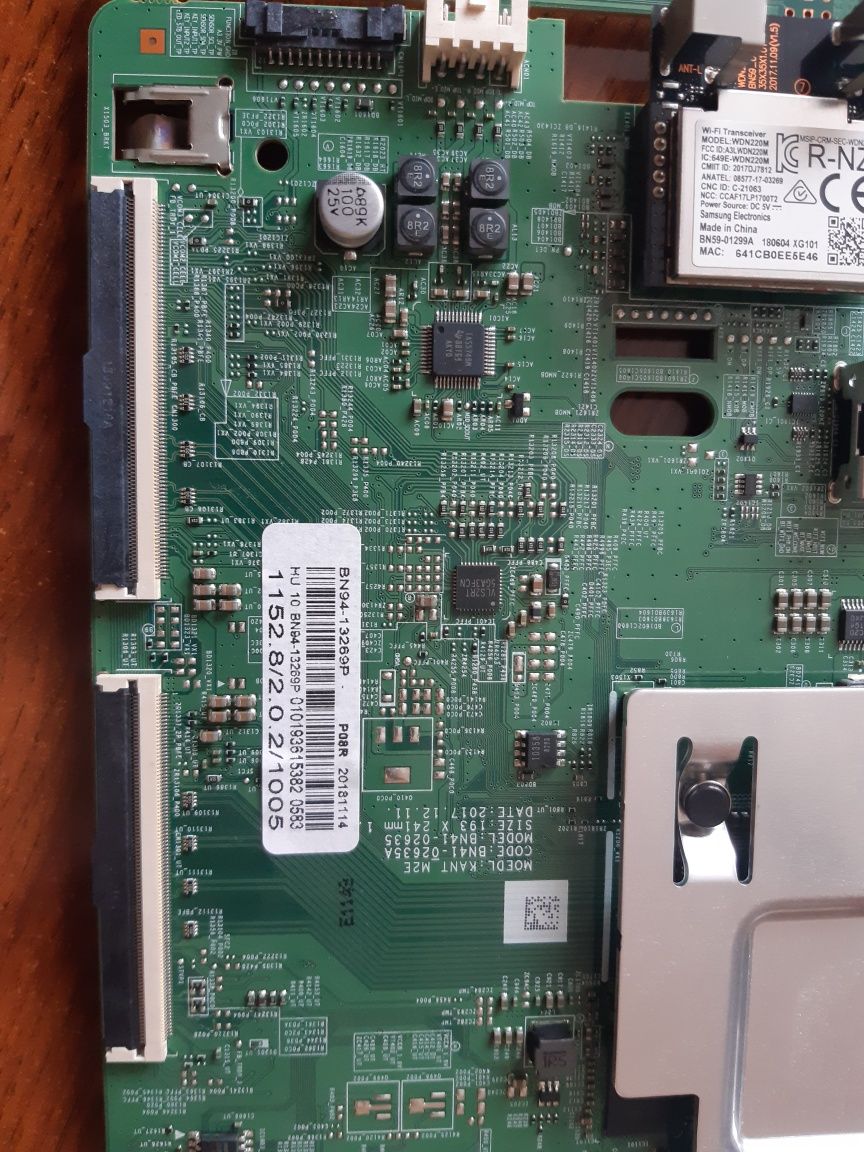 Płyta główna tv Samsung UE55NU7172U