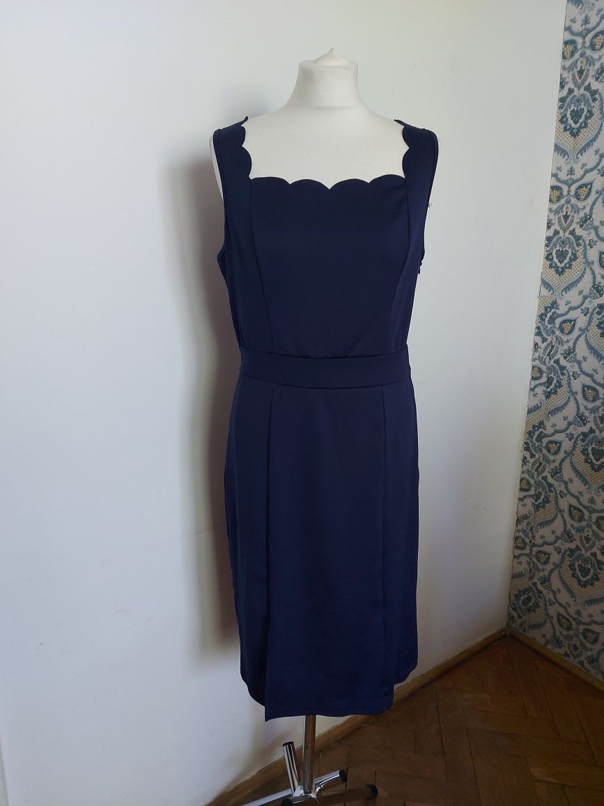 Sukienka damska elegancka falowany dekolt XL Shein