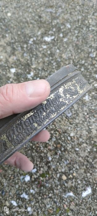 Stare pudełko - puszka