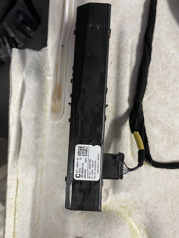 Продам блок управління JS7T15K619CA