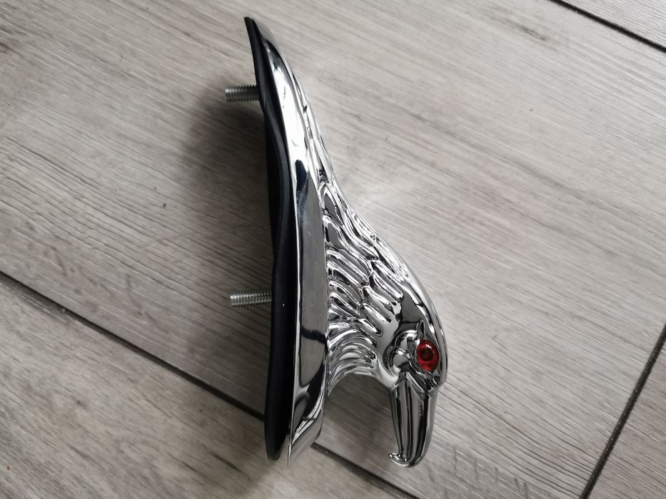 Orzeł na błotnik świecący na motocykl ozdoba nakładka