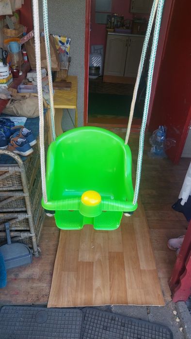 Hustawka plastikowa dla dzieci