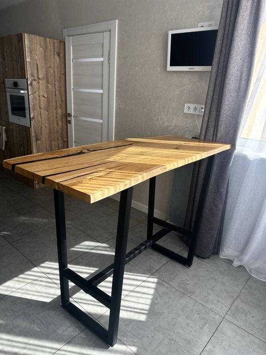 Барна стійка, стіл (дуб)