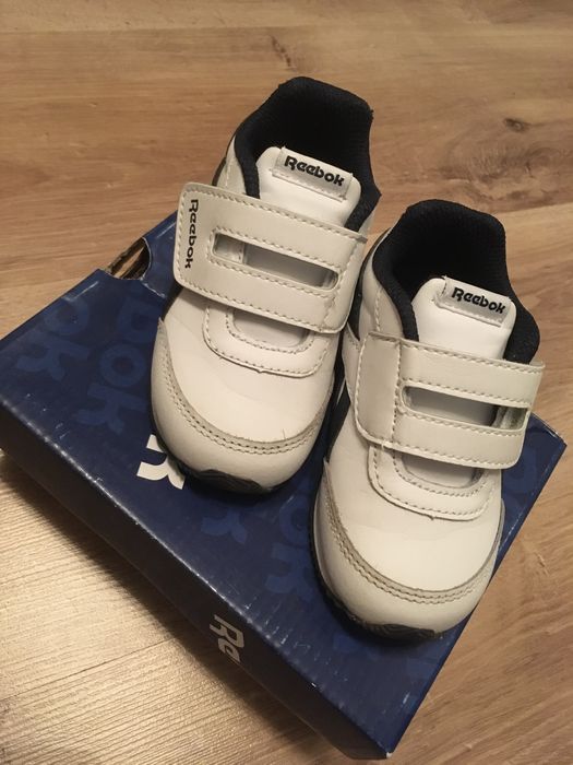 Adidasy reebok 22 biale jesienne wiosenne