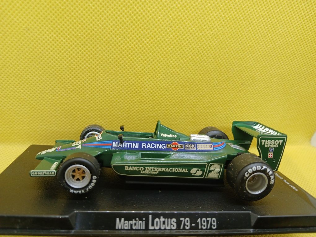 Miniaturas 1/43 Formula 1 8 Modelos  como novos
