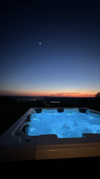 Luksusowy domek na wynajem 25 km od Rzeszowa z jacuzzi bez limitu