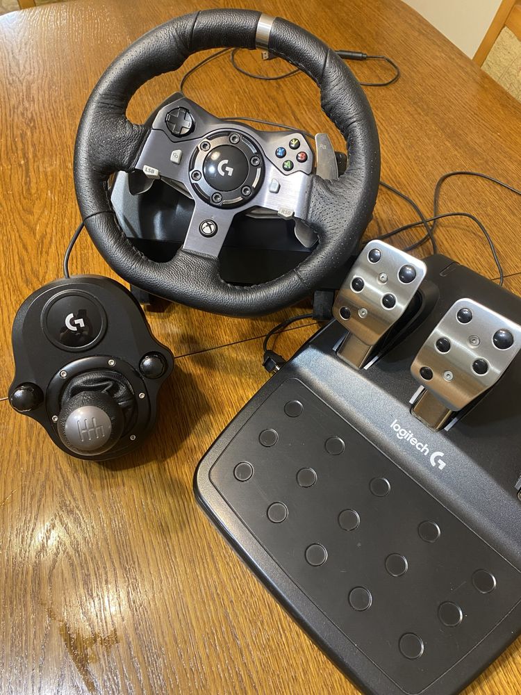Kierownica Logitech G920 z shifterem