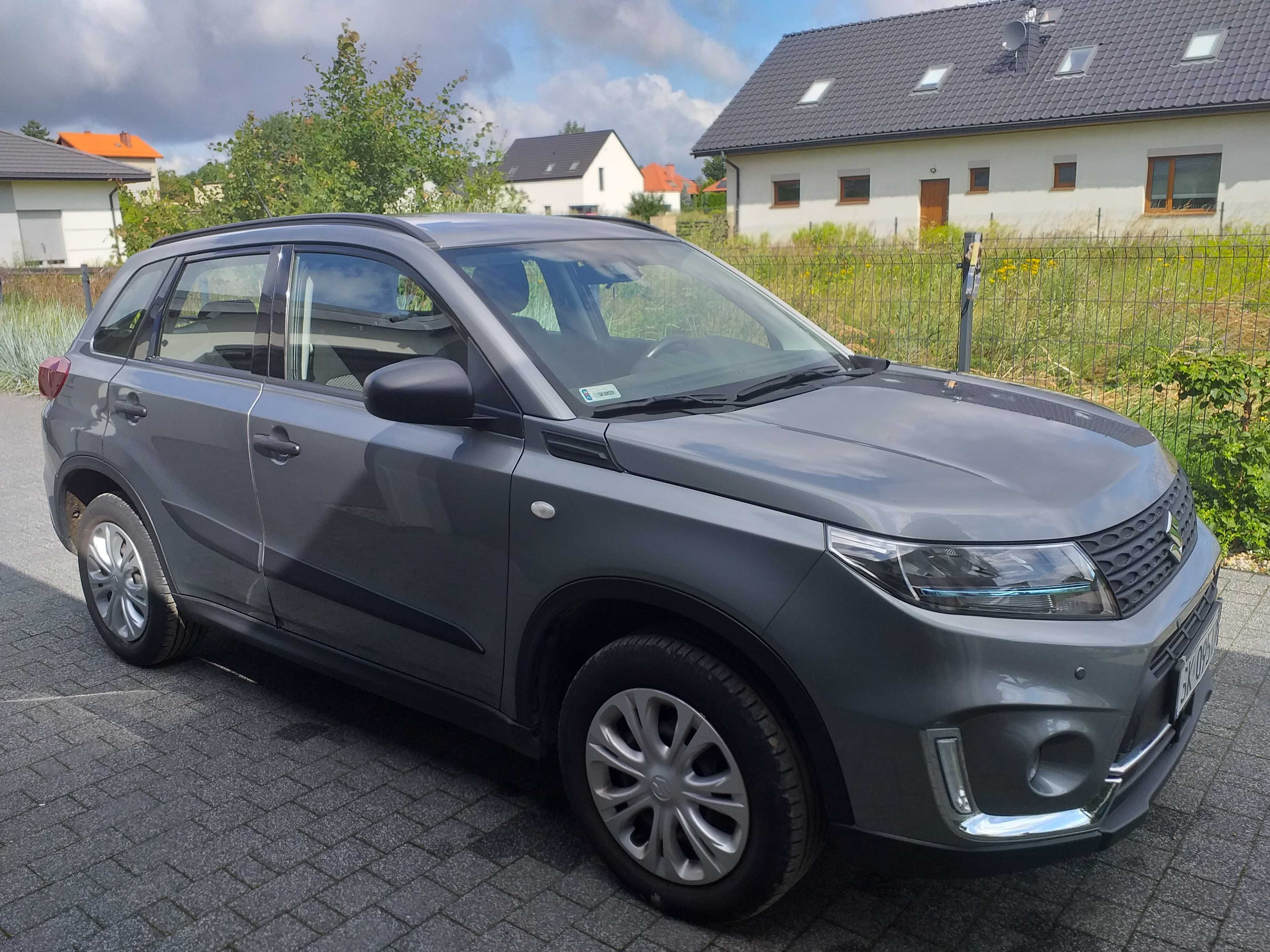 Sprzedam samochód Suzuki VITARA 1,4L HYBRYDA 2020R