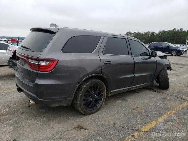 Dodge Durango 5.7 HEMI, R/T, z 2015 roku, model USA.