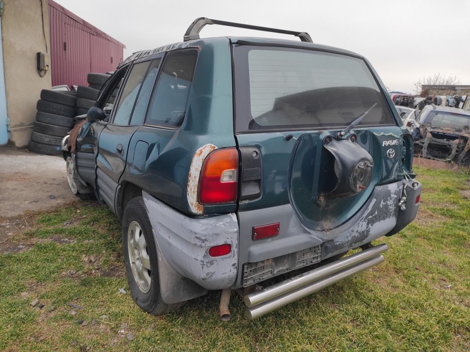 Разбираю Toyota Camry,Карина,Rav4 1983-2000 год