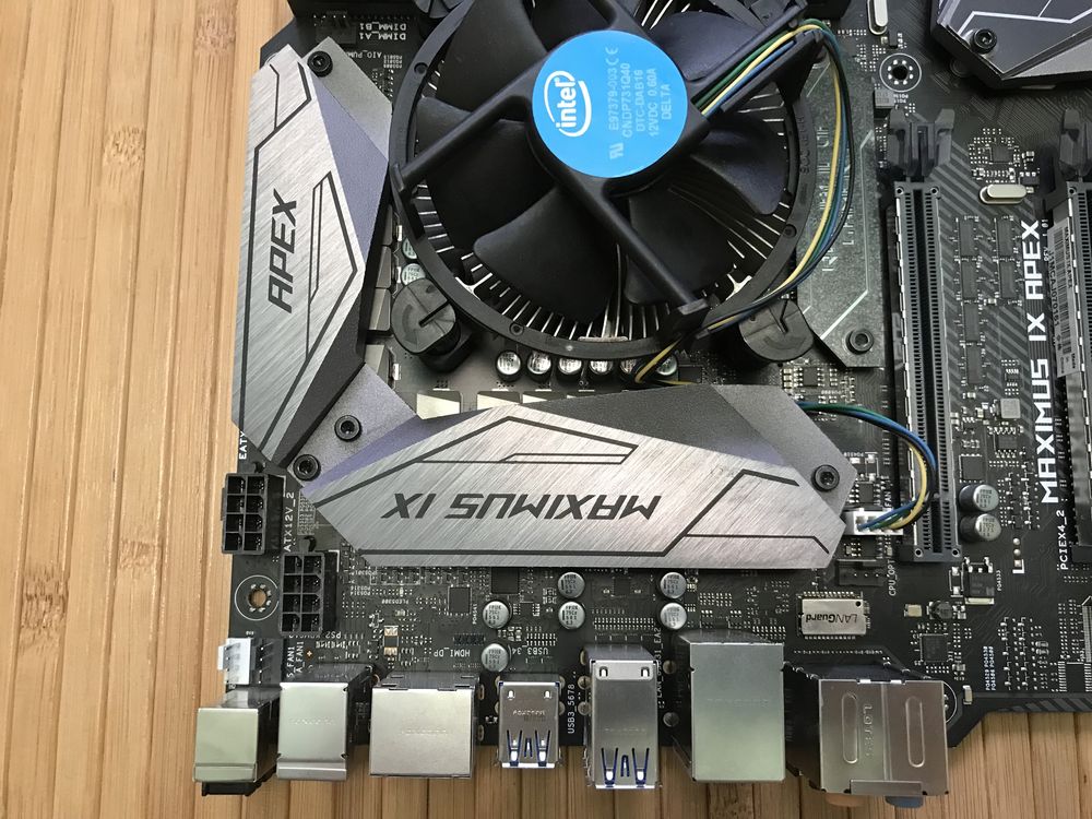Комплект Asus ROG MAXIMUS IX APEX (s1151,Z270)+Intel i5-7600k+DDR4 8Gb