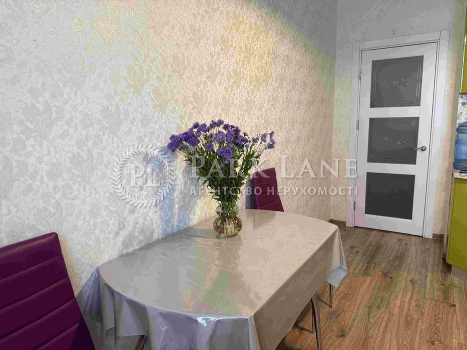 Продам 1 к квартиру Білоруська, 36а, ЖК "Срібна Вежа"