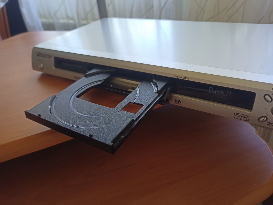 Pioneer DV-2850 DVD плеер