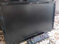 Telewizor "Hitachi" 22 cale z pilotem - możliwy dowóz