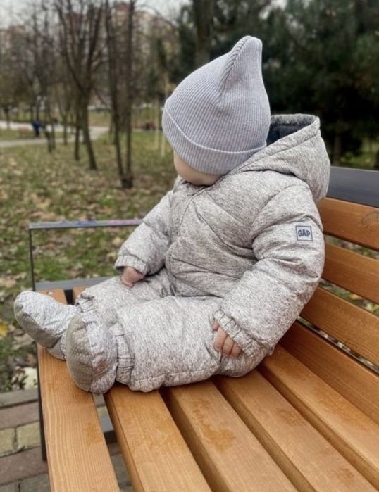 Зимовий комбінезон від GAP на 18-24 місяці