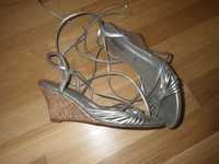 New Look srebrne sandały na koturnie z korka r 37