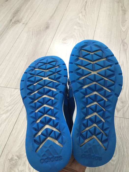 Buty Adidas r. 31