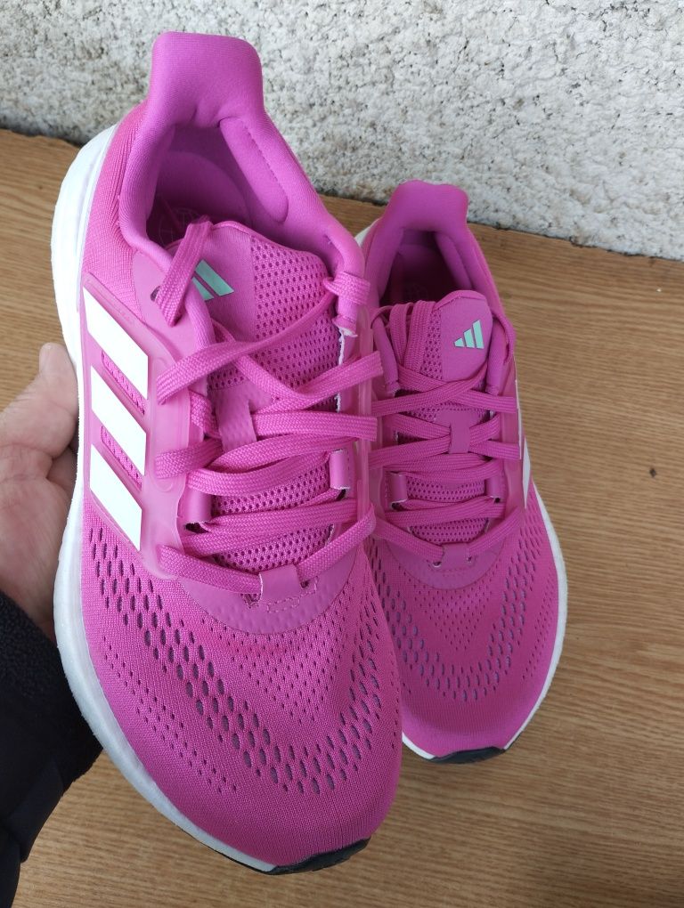 Бігові кросівки Adidas  Pureboost 22 Running Shoes PINK GZ2595