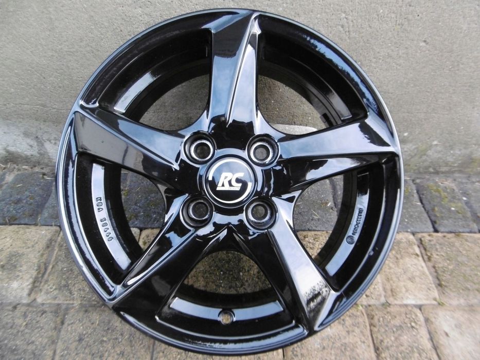 BROCK RC DESING 6.0Jx15 ET37.5 4x108 - felga