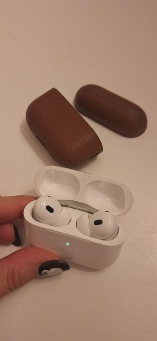 Apple AirPods Pro 2