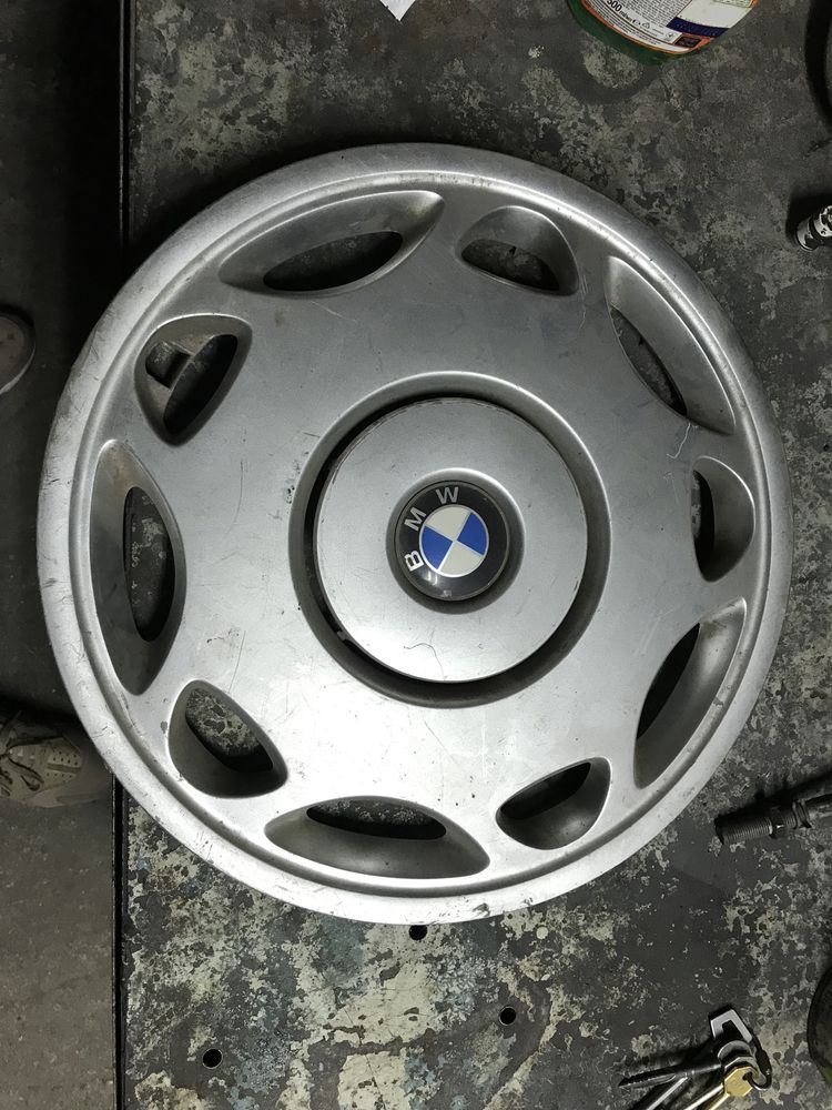 Колпаки на колеса  BMW E36