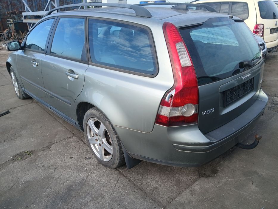 Volvo v50 maska I inne 2.0hdi