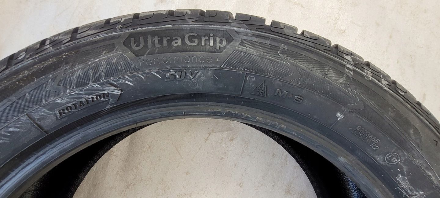 2X OPONA GOODYEAR ULTRAGRIP PERFORMANCE  SUV MS 235 55 R19 105V XL 2023