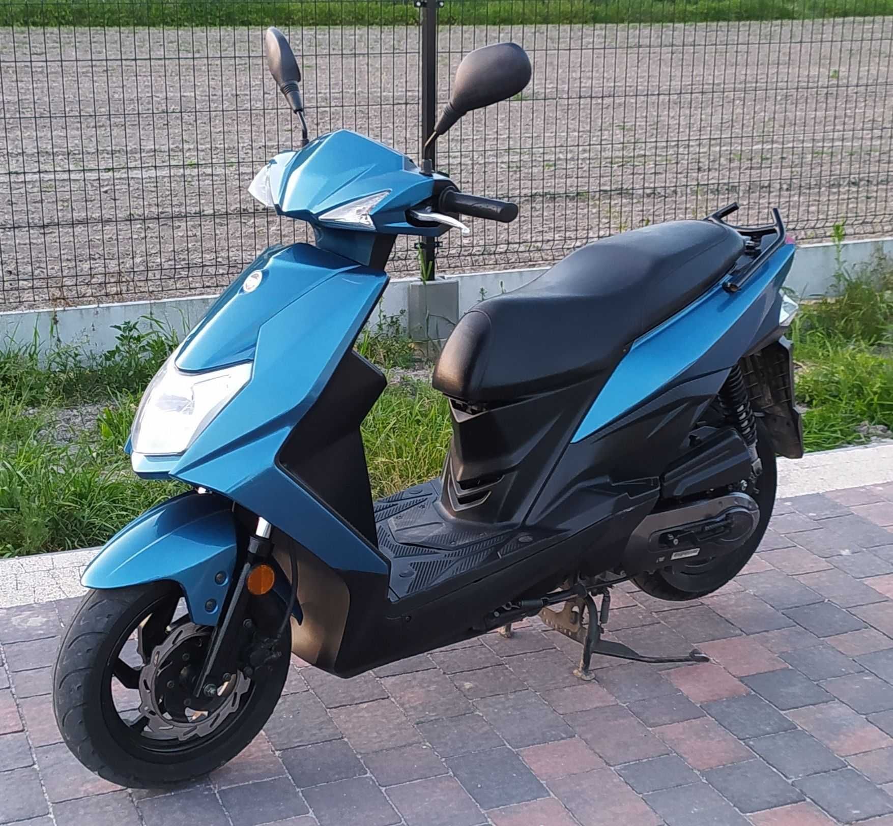 Wynajem skuterów  50cc - 4T Sym, Honda, Yamaha 16+