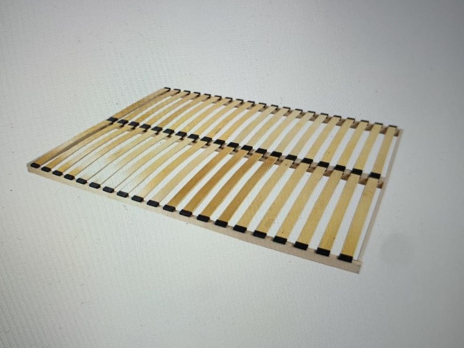 Stelaż ze sklejki 160x200 . Szerokość 158x197 długość grubość 24 mm