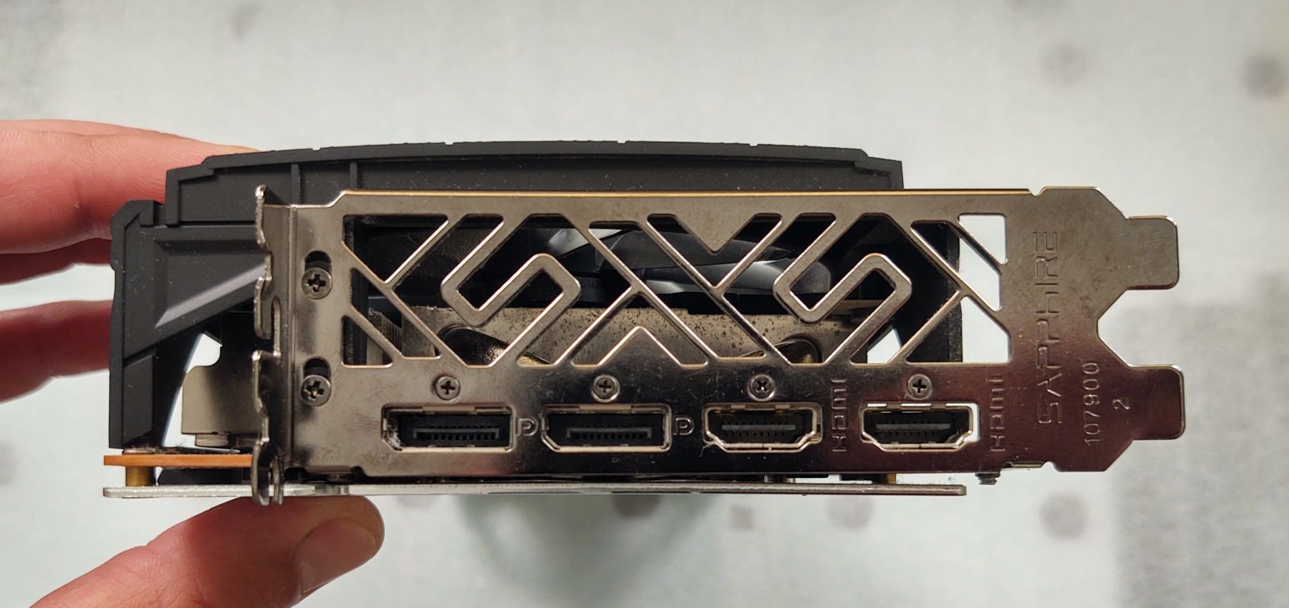 Відеокарта Sapphire Radeon NITRO+ RX 5700 XT 8GB GDDR6