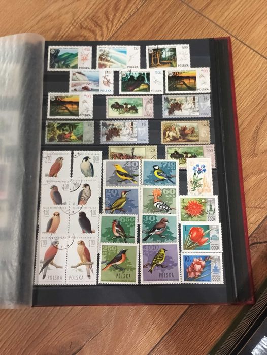 Sprzedam znaczki pocztowe.