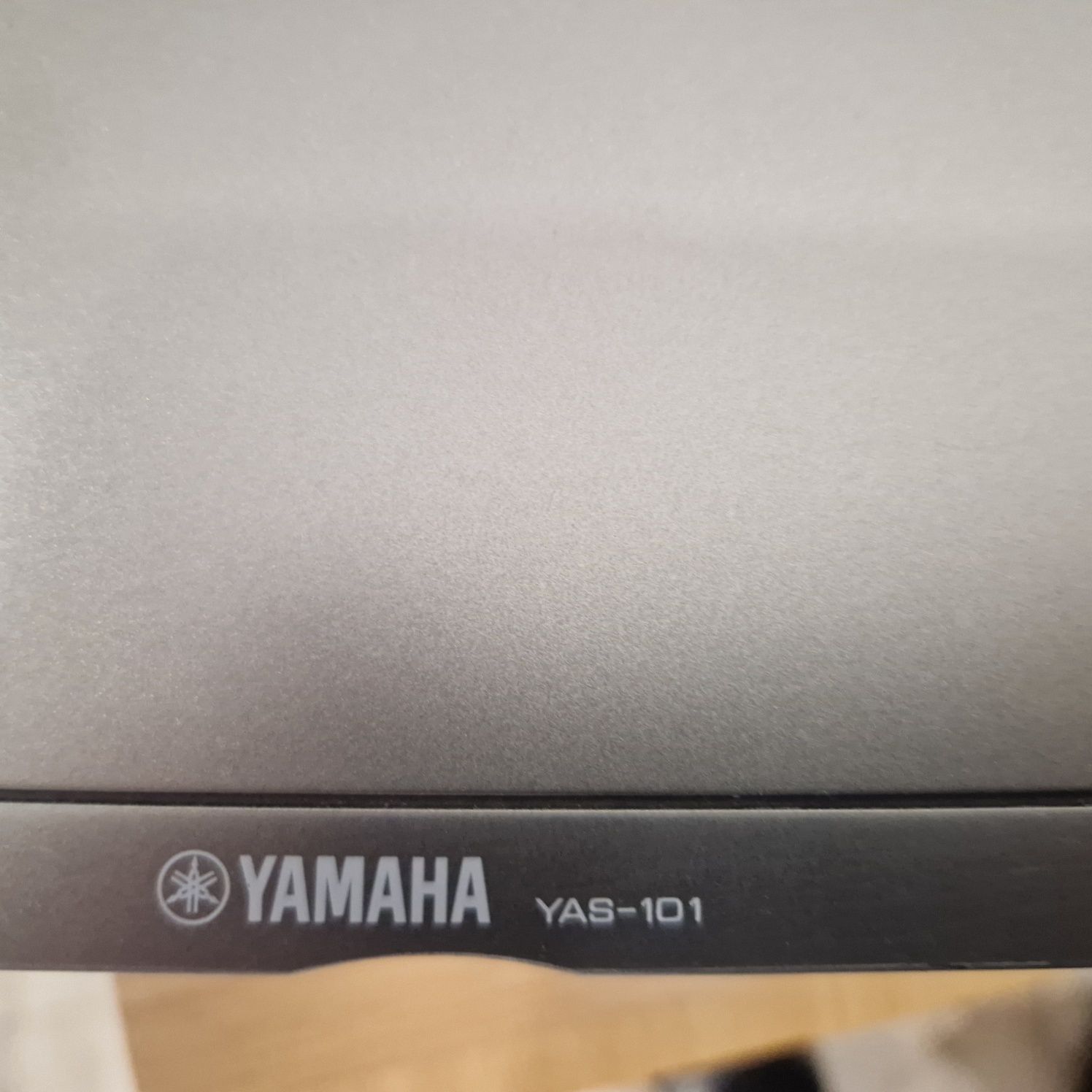 Soundbar yamaha yas-101