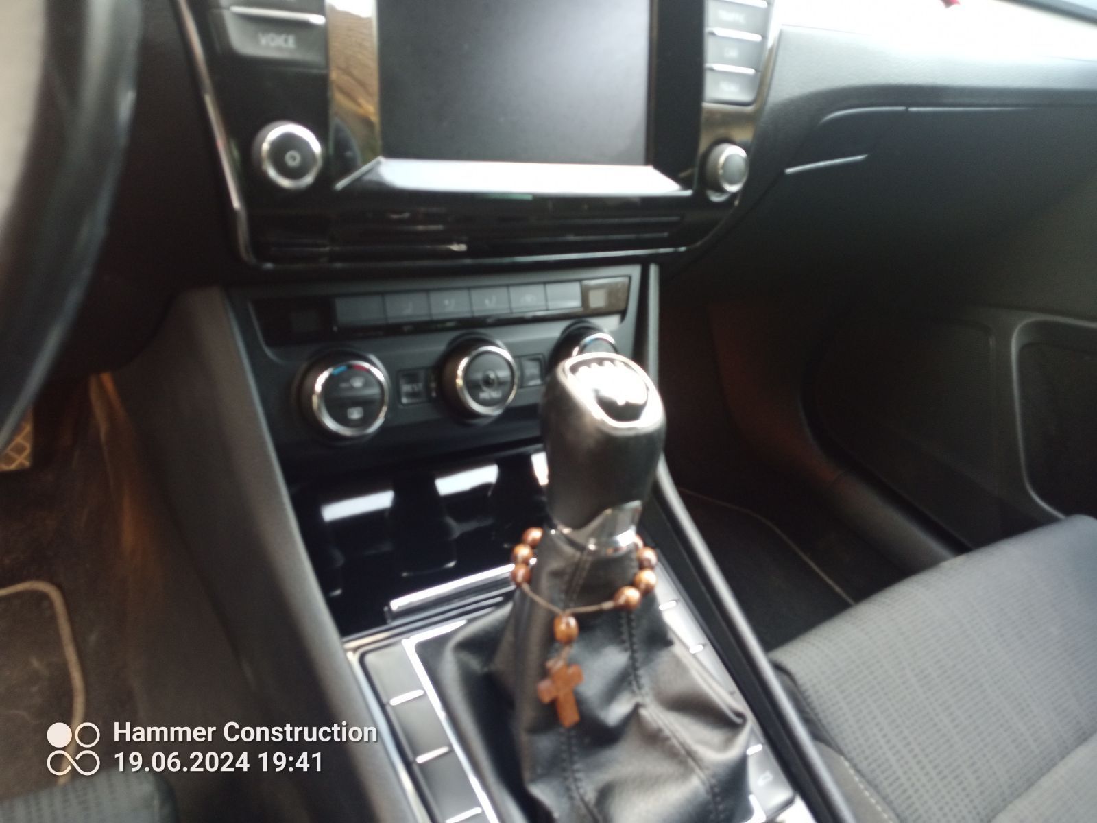 Skoda Superb, 2.0 TDI . 150km.