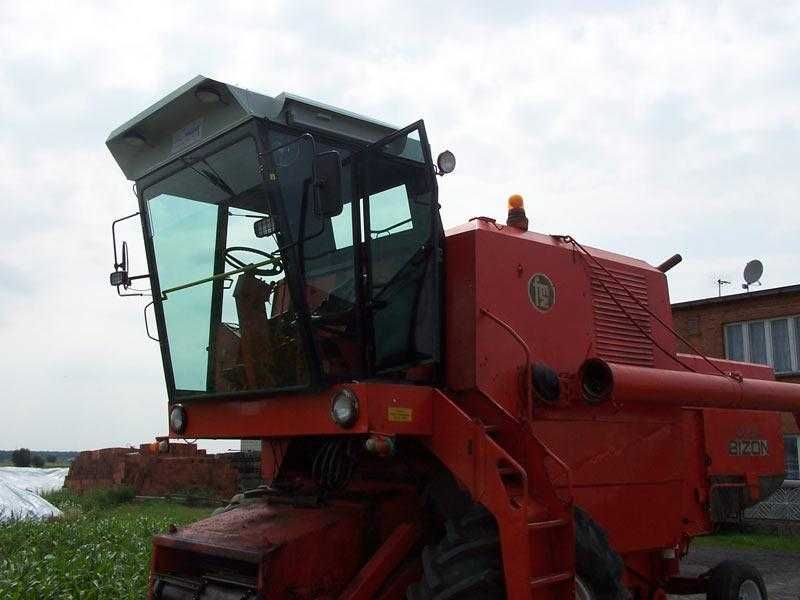 Kabina Bizon Z 056 PREMIUM Naglak kabiny do bizona