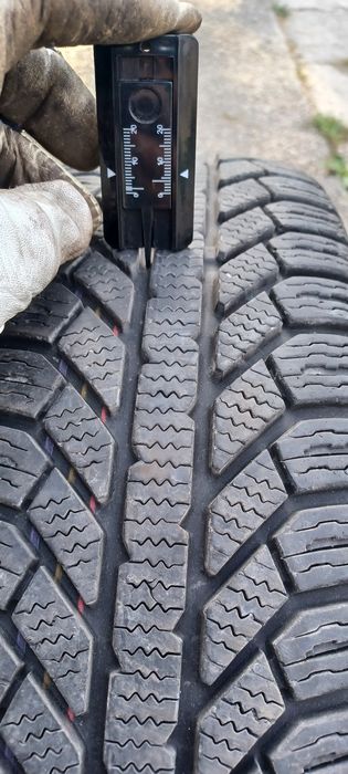 Sprzedam opony zimowe 4 szt. Semperit 165/60 R15
