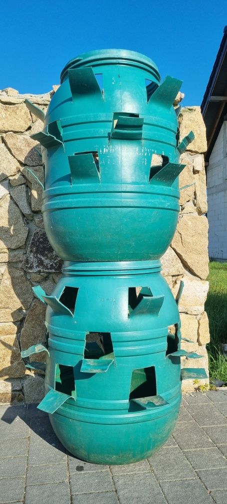Beczki na truskawki 3 sztuki 70 cm wysokości