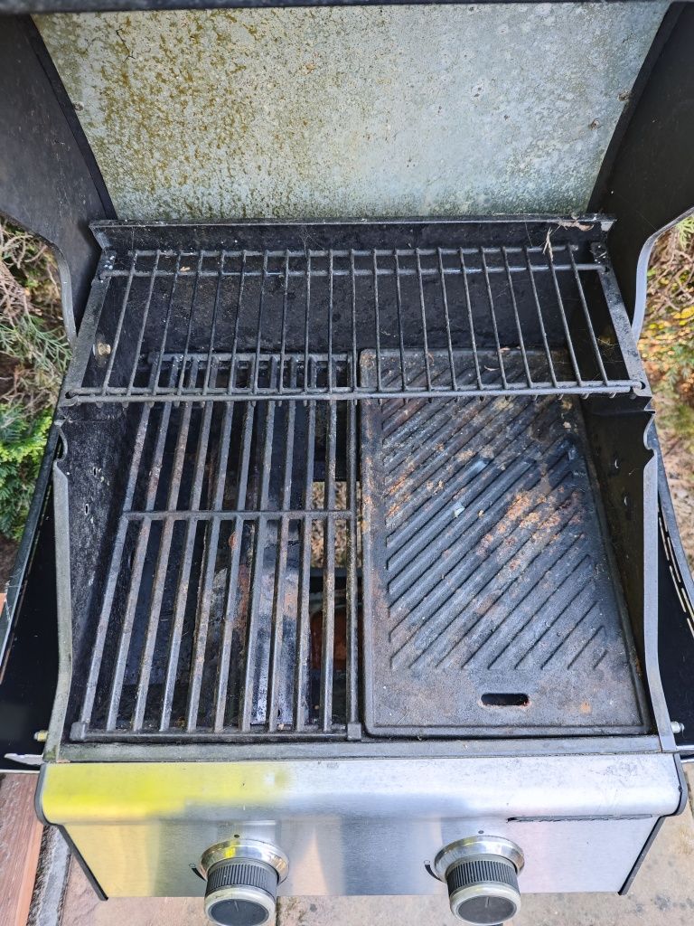 Grill gazowy kenton naterial 7kw 2 pal.