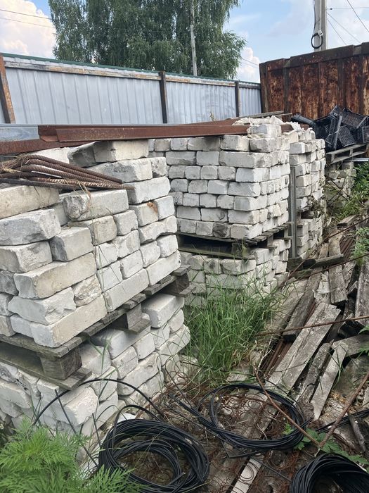 Продам кирпич