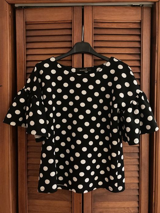 Bluzka Reserved groszki czarna kropki falbanka 36 S