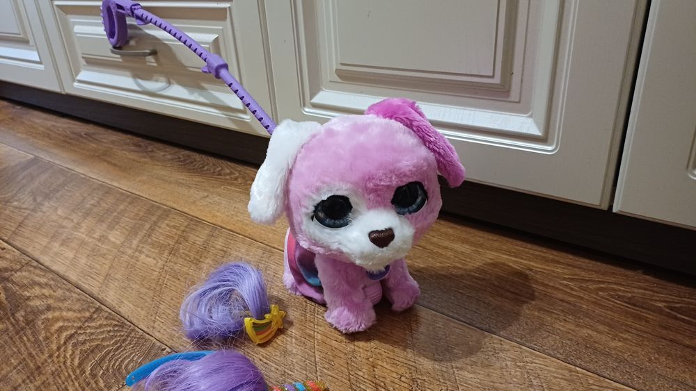 Інтерактивна іграшка собачка