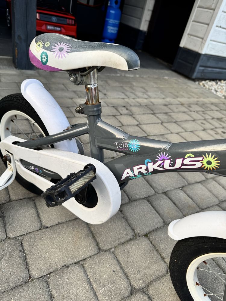Zamienie rowerek dla dziewczynki ARKUS