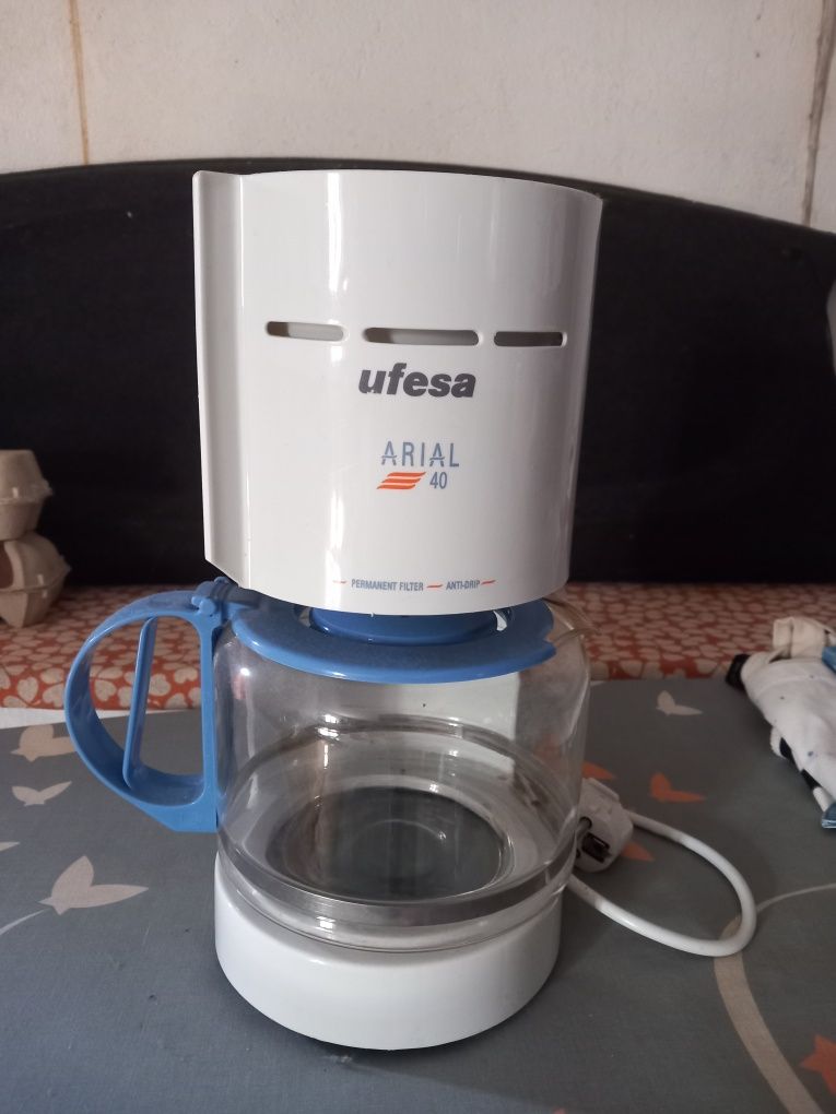 Maquina café Ufesa Arial 40