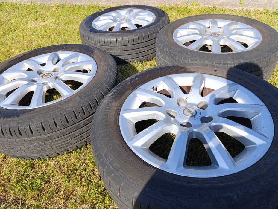 Alufelgi 16 z oponami letnimi. Opel 5x110 et37 Continental R16 205/55
