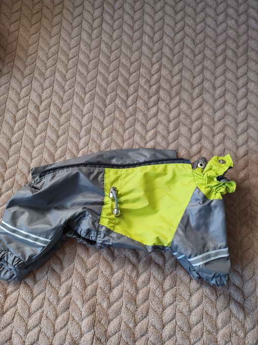 Продам одежду на собачку