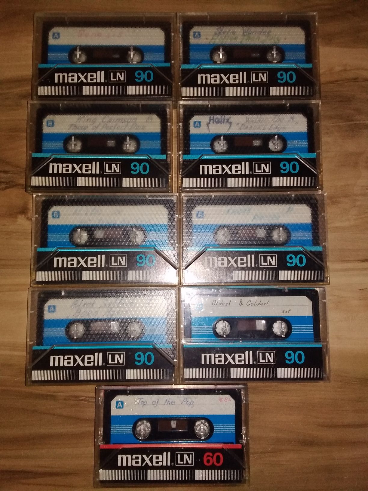 Аудиокассета Maxell . made in Japan