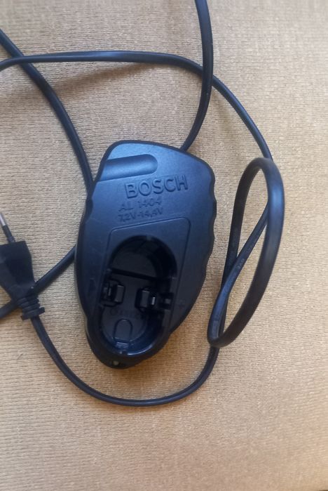 зарядне для шуруповерта BOSCH AL 1404 7,2V-14,4V