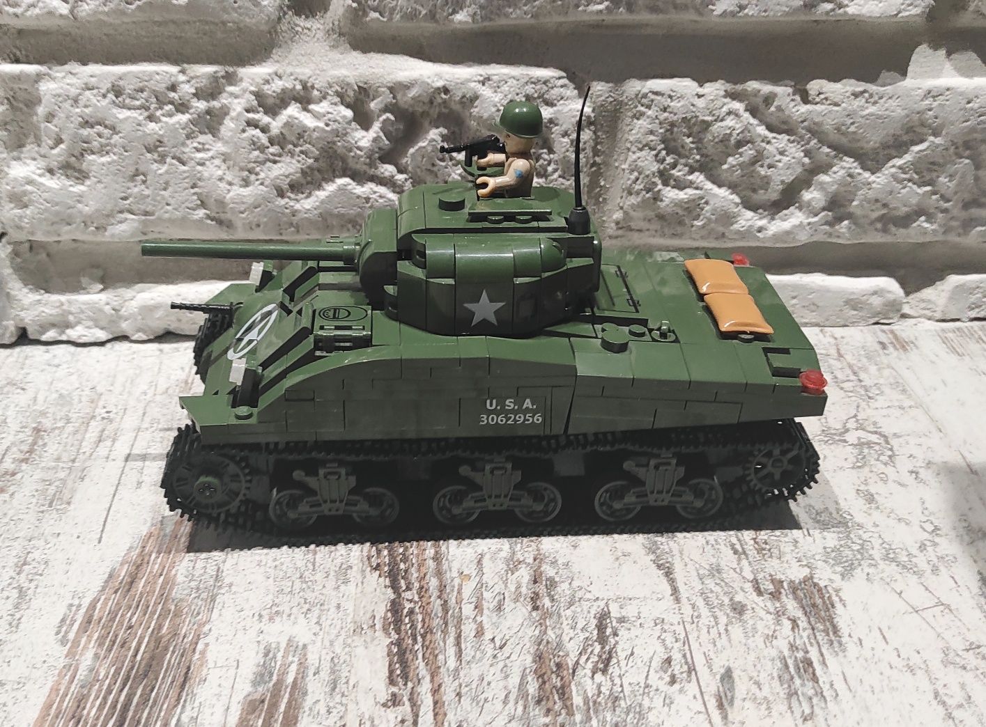 Cobi czołg Sherman m4a1