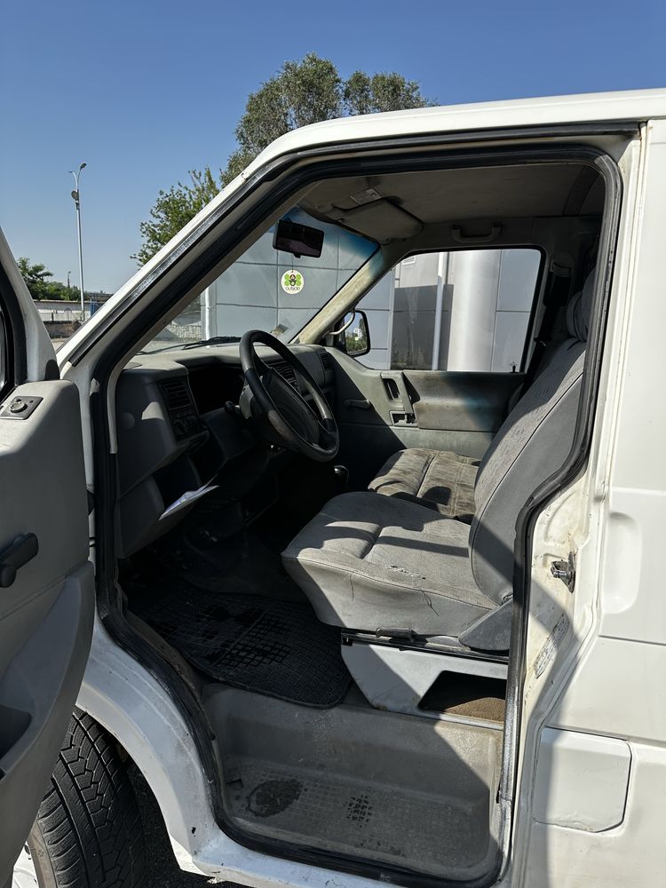Volkswagen transporter 2.4 дизель